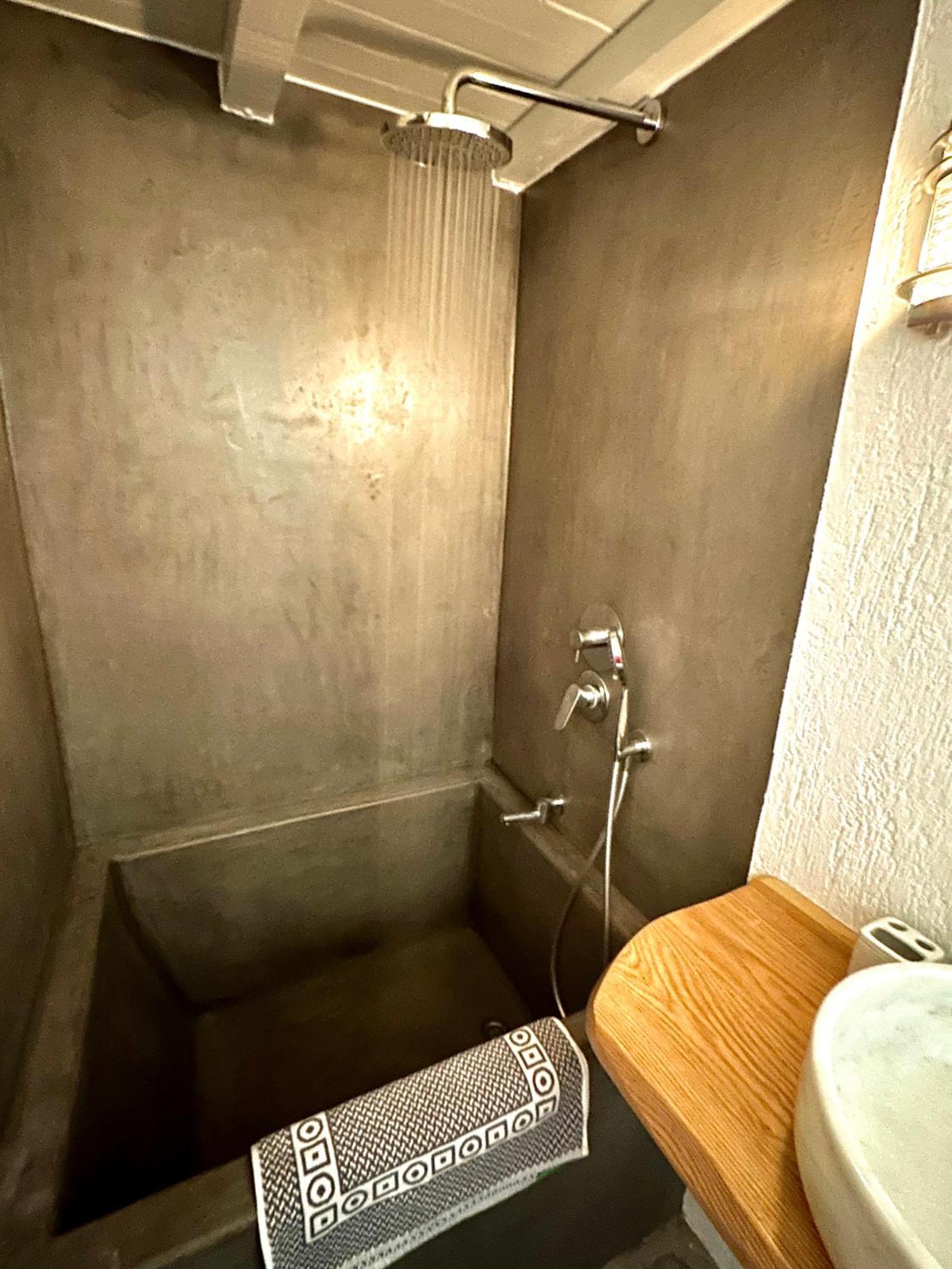 Olive Mill Cottage สโกเปลอสทาวน์ ภายนอก รูปภาพ