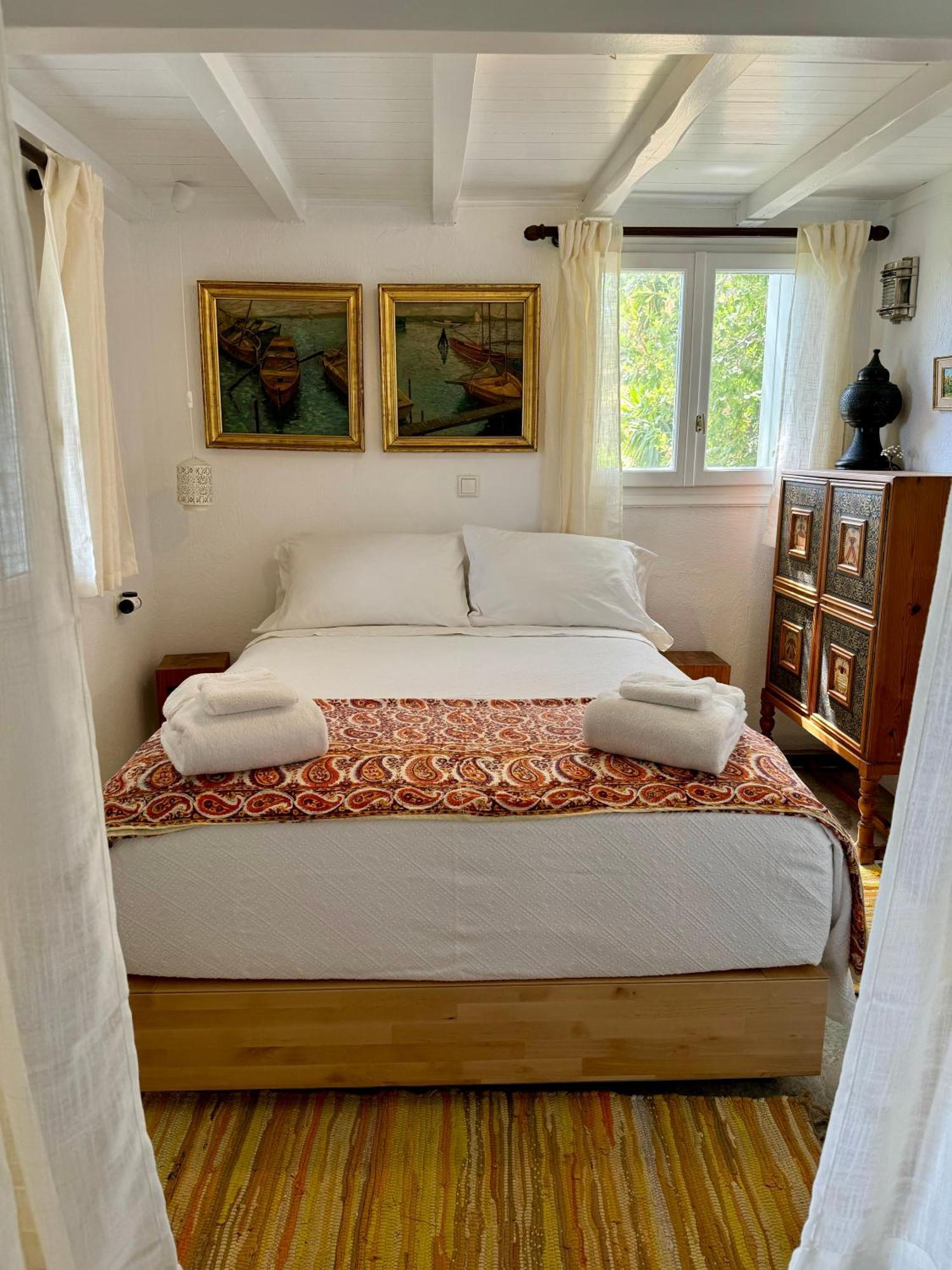 Olive Mill Cottage สโกเปลอสทาวน์ ภายนอก รูปภาพ