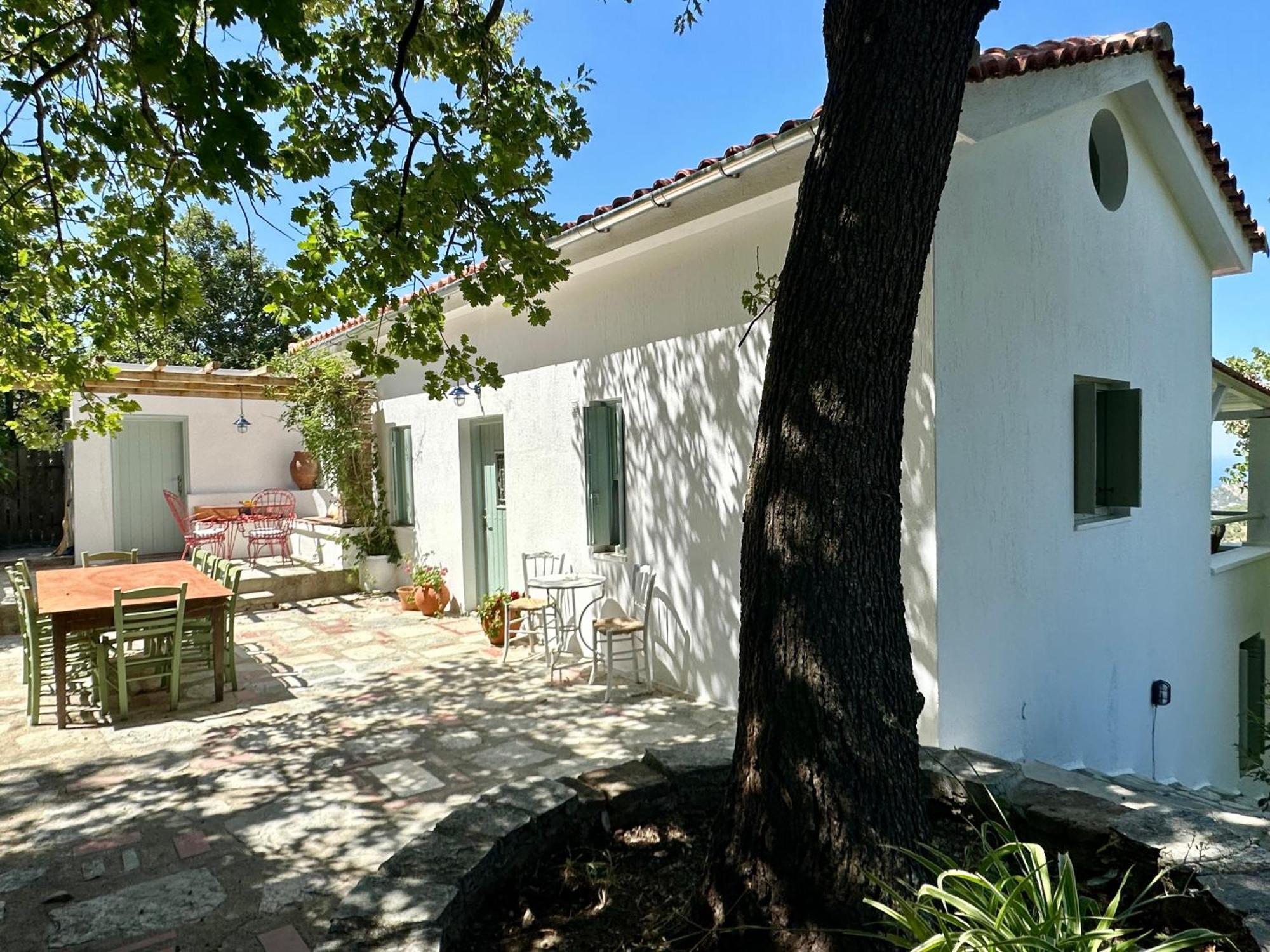 Olive Mill Cottage สโกเปลอสทาวน์ ภายนอก รูปภาพ