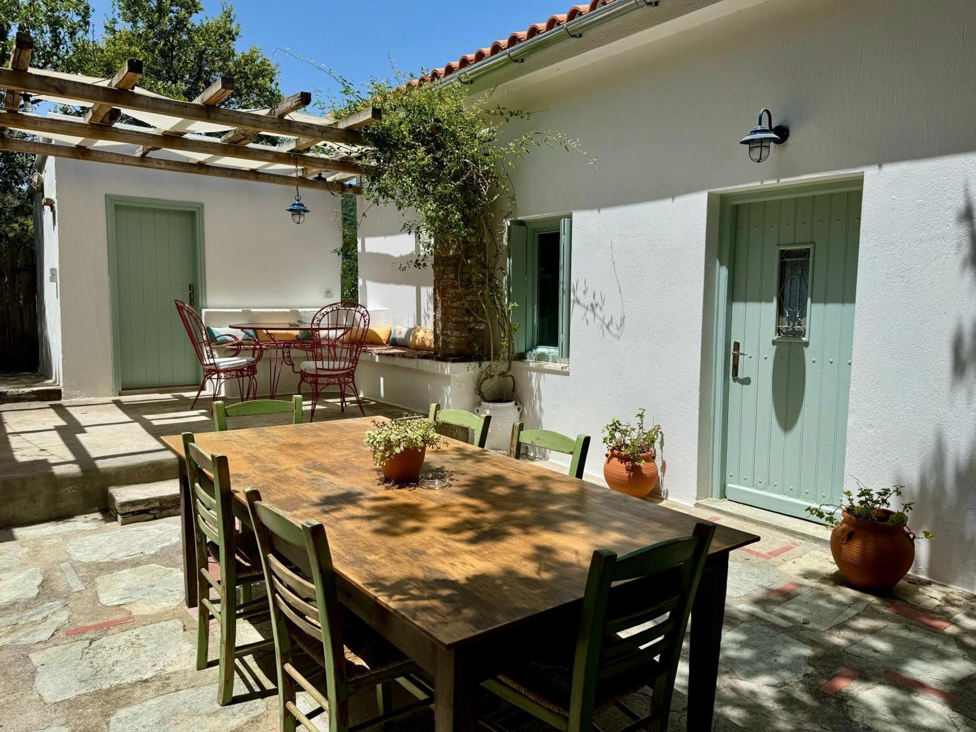 Olive Mill Cottage สโกเปลอสทาวน์ ภายนอก รูปภาพ